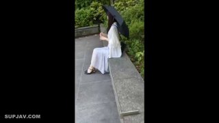 探花精選巨乳美眉良家妹子操逼不多不會上位被大雞吧肌肉小哥操