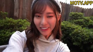 精品一区二区张津瑜AV大奶骚妇露脸口交，深情裹着鸡巴